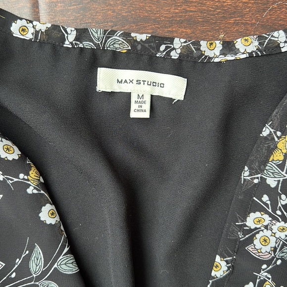 Max Studio Floral Print Smocked Waist Midi Dress - Picture 6 of 8